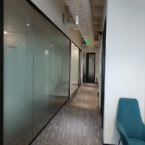 Table Space Managed Space Office, UB City | Ashok Nagar, Bengaluru office space in Bengaluru