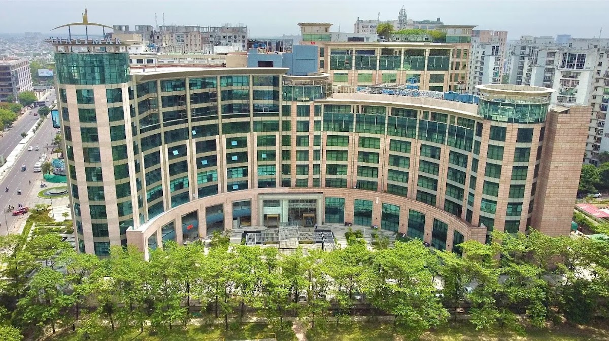 Shalimar Iridium | Vijaipur Colony, Vibhuti Khand, Gomti Nagar | Commercial Office Space Available for Rent office space in Lucknow