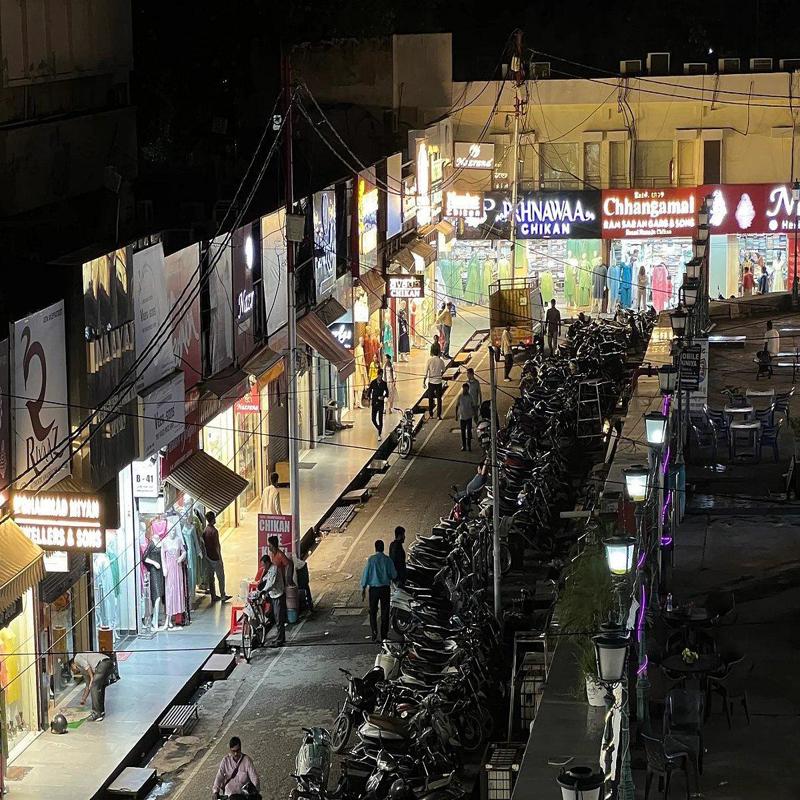 Charbagh Market | Subhash Marg, Lucknow | Commercial Retail Outlet Available for Rent office space in Lucknow