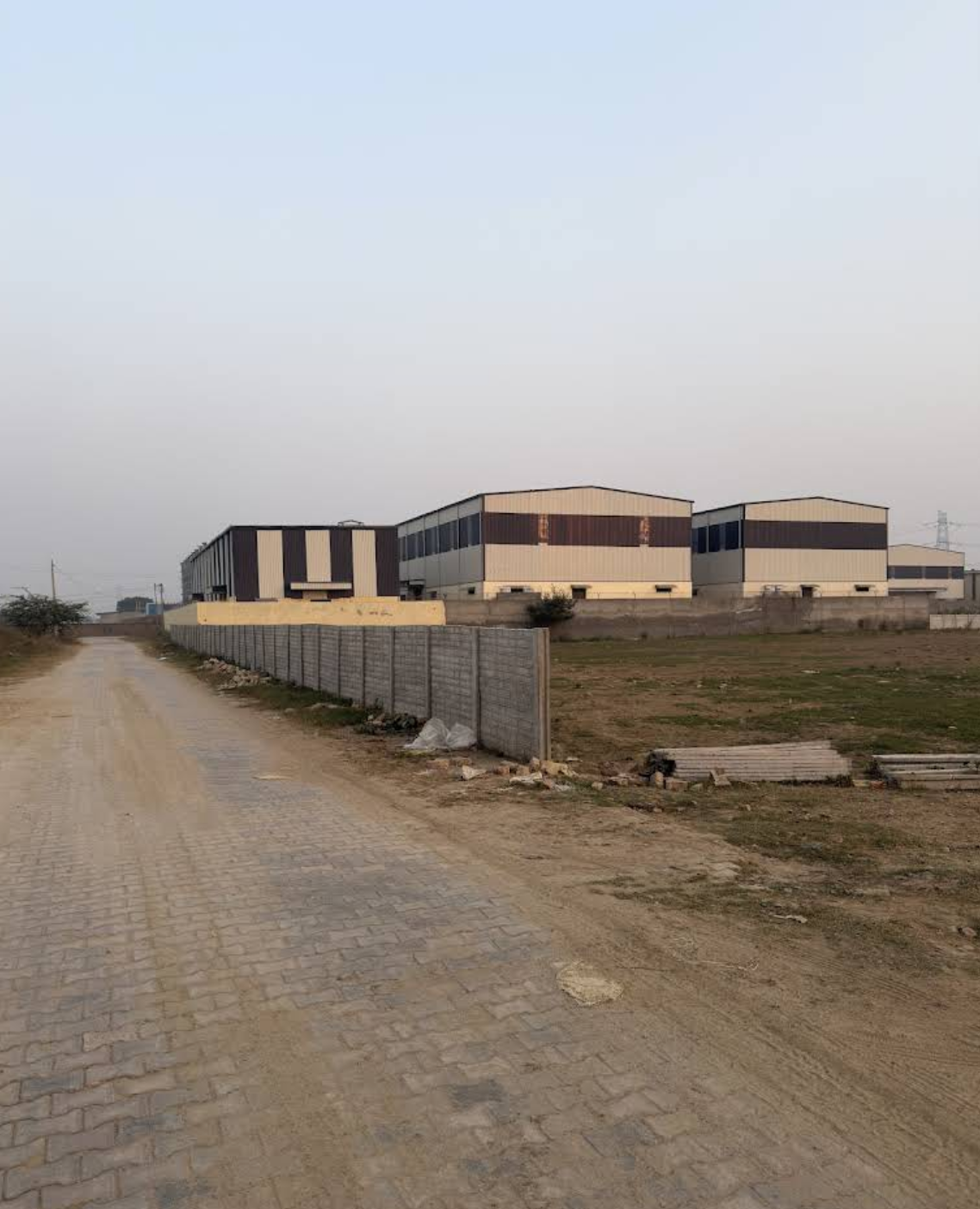 Corner Industrial Plot for Sale in IMT Kharkhoda, Sonipat | 450 Sq. Mtr. | North-East Facing | 200-Ft. Wide Road office space in Kharkhoda Ef12