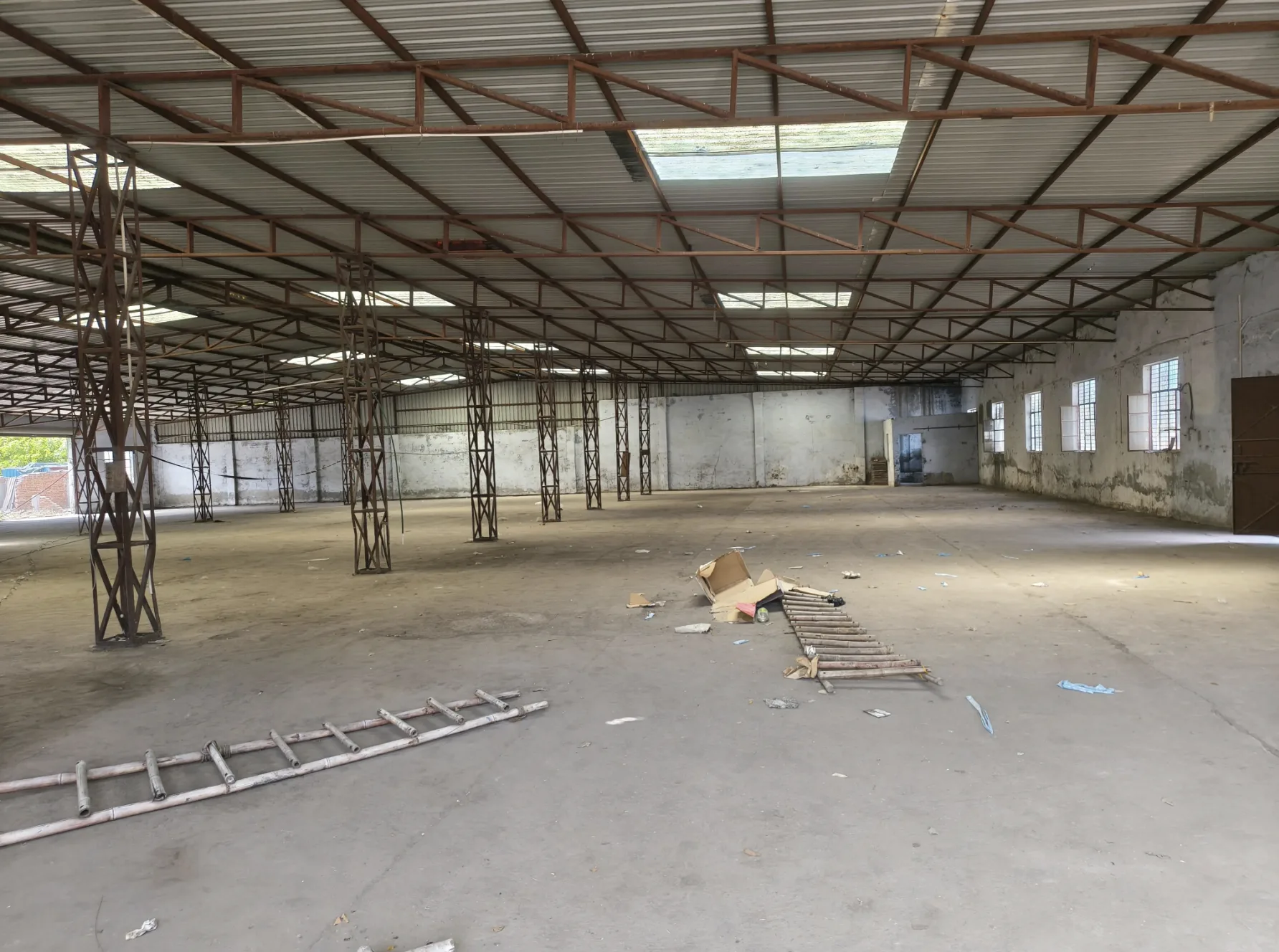 450 Sq. Mtr. | North Facing Industrial Property in HSIIDC Barhi, Sonipat | 3 Sides Open | 65.6 Ft. Wide Road Facing office space in Sonipat
